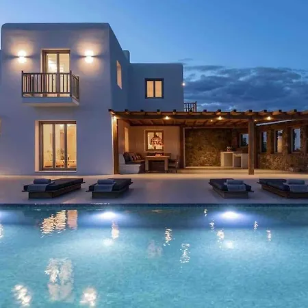 Barbara, By Red Windmill Villa