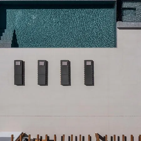 Villa Barbara, By Red Windmill